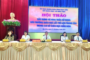 Hội thảo “Xây dựng và khai thác sử dụng môi trường giáo dục lấy trẻ làm trung tâm”.