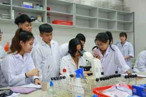 Sinh viên Đại học Quốc gia TPHCM trong một giờ học.