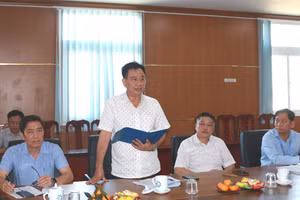 TS Nguyễn Tuấn Khanh - Bí thư Đảng ủy, Chủ tịch Hội đồng trường Trường ĐH Kiên Giang phát biểu tại buổi làm việc.