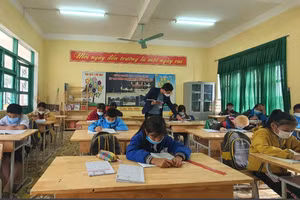 Hội đồng nhân dân tỉnh Quảng Bình quyết định không thu học phí học kỳ I năm học 2022-2023 đối với trẻ mầm non và học sinh phổ thông công lập.