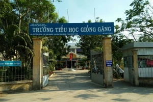 Trường TH Giồng Găng, nơi có hàng trăm HS không tham của rơi.