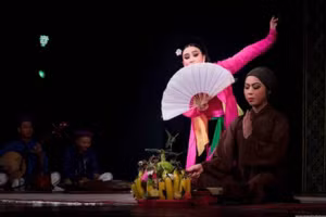 Vở “Quan Âm Thị Kính” được diễn tại sân khấu Nhà hát Chèo Việt Nam năm 2018.