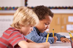 Trẻ sẽ được học về cách làm phép cộng, trừ đơn giản.