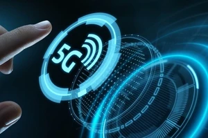 Các công ty chạy đua để khởi động mạng 5G.