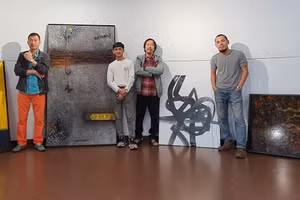 Các nghệ sĩ Huế hi vọng triển lãm “Phiêu sắc” sẽ đem đến cái nhìn mới về mỹ thuật trừu tượng.