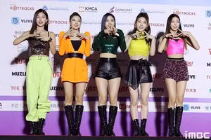 8 sự cố trang phục gây tranh cãi nhất Kpop năm 2020