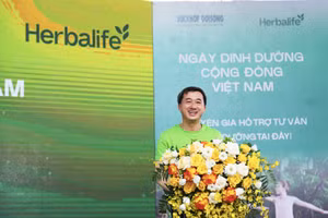 Thứ trưởng Bộ Y tế Trần Văn Thuấn phát biểu khai mạc.