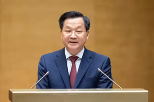 Phó Thủ tướng Lê Minh Khái.