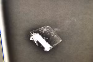 Trẻ 1 tuổi nguy kịch vì gia đình cho uống thuốc cam