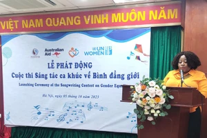 Bà Caroline Nyamayemombe - Quyền Trưởng Văn phòng UN Women Việt Nam. 