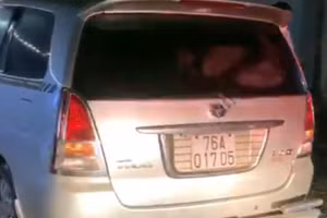 Chiếc xe tài xế Phạm Văn Vinh chở 6 người từ Đà Nẵng về Quảng Ngãi