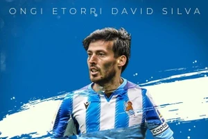 Real Sociedad “khoe” đã có được sự phục vụ của David Silva từ mùa tới