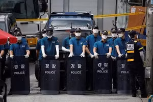 Cảnh sát Hàn Quốc phong tỏa một ổ dịch ở nhà thờ