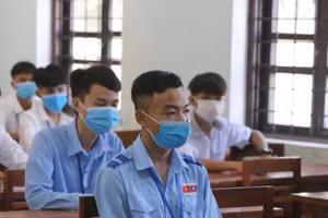 Du học sinh Lào tham dự kỳ thi tốt nghiệp THPT năm 2020 tại tỉnh Quảng Bình