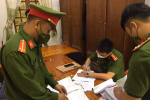 Công an huyện Anh Sơn điều tra vụ án ở xã Khai Sơn.