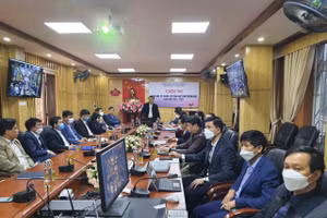 Nghệ An tổ chức khai mạc thi Khoa học kỹ thuật học sinh trung học cấp tỉnh năm học 2021-2022 bằng hình thức trực tuyến.