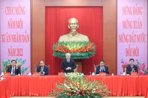 Tổng Bí thư Nguyễn Phú Trọng chúc Tết lãnh đạo, nguyên lãnh đạo Đảng, Nhà nước