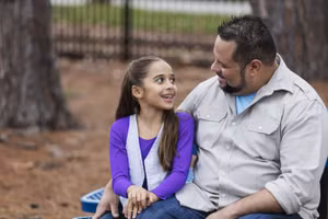 4 cách giúp con cởi mở và trung thực khi mắc lỗi