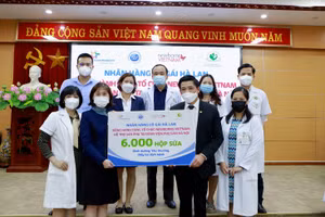 Dinh dưỡng yêu thương giúp sản phụ mắc Covid-19 “đi biển” nhưng không… một mình