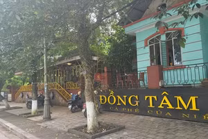 Quán cà phê Đồng Tâm (đường Yên Ninh, TP Yên Bái), nơi diễn ra cuộc gặp gỡ giữa ông Hùng và các đối tượng, đây được xem là "chứng cứ trực tiếp quan trọng nhất của vụ án".