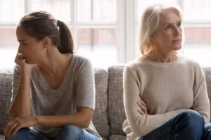 Dạy con dâu trên… Facebook