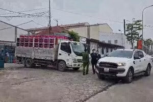 Công an Hà Nội vào cuộc vụ hàng chục nghìn vỏ bình Petrovietnam Gas tập kết trái phép