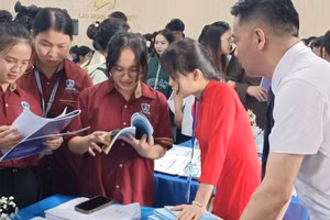 Nhiều trường ĐH danh tiếng Trung Quốc sang Việt Nam tìm sinh viên