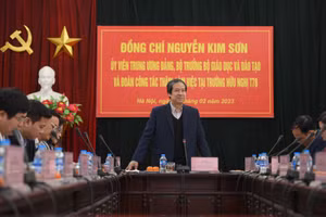 Bộ trưởng Nguyễn Kim Sơn thăm, làm việc với Trường Hữu nghị T78 và Hữu nghị 80