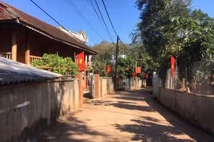 Đời sống, vật chất của người dân xã Viêng Lán, huyện Yên Châu ngày càng nâng cao rõ rệt.