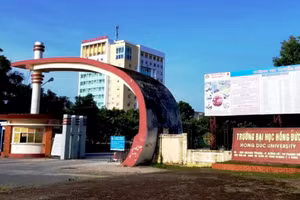 Trường Đại học Hồng Đức (Thanh Hóa).