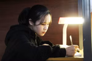 Nguyễn Hà Ly, sinh viên K24A, ĐH Giáo dục Tiểu học, Khoa Giáo dục Tiểu Học - Trường ĐH Hồng Đức (Thanh Hóa).