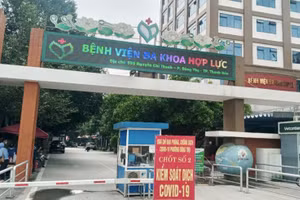 Phong tỏa tạm thời Bệnh viện Đa khoa Hợp Lực (TP Thanh Hóa).