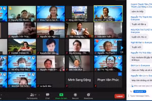 Ảnh chụp màn hình một buổi tập huấn của chương trình.