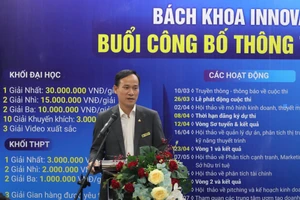 PGS.TS Nguyễn Danh Thảo - Phó Hiệu trưởng Trường ĐH Bách khoa TPHCM phát biểu tại lễ khởi động cuộc thi.