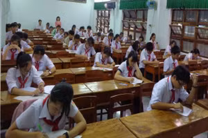 Học sinh lớp 9 tại Bình Phước thi vào lớp 10 năm 2020. 