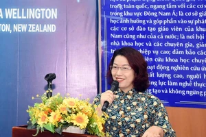 TS Bùi Trần Quỳnh Ngọc - Phó Hiệu trưởng Trường Đại học Sư phạm TPHCM, phát biểu tại một sự kiện.