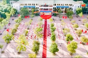 Lễ khai giảng năm học 2021-2022 tại Trường THCS Lê Văn Thiêm – TP Hà Tĩnh.