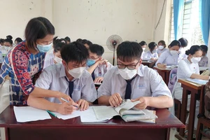 Một buổi học của học sinh lớp 12 Trường THPT Bình Thủy (Cần Thơ). Ảnh: INT