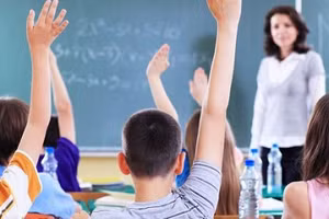 Học sinh Canada luôn luôn cảm thấy thoải mái trong lớp học.