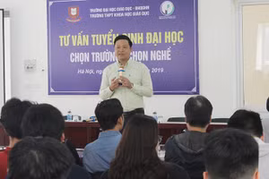 PGS.TS Phạm Mạnh Hà, Trường Đại học Giáo dục – ĐHQG Hà Nội. Ảnh: IT