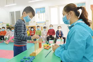 Bảo đảm sự an toàn cho học sinh mầm non là yêu cầu quan trọng khi trường học mở cửa trở lại. Ảnh minh họa: Thế Đại