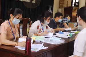 Hà Nội sẽ hạn chế tuyển sinh trái tuyến trong năm học 2022 – 2023.