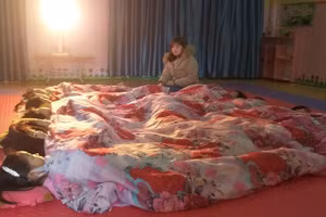 Lớp học tại Trường Mầm non Quang Minh, huyện Vân Hồ (Sơn La) được trang bị quạt sưởi.