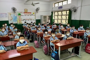 Học sinh Trường Tiểu học Phạm Văn Hai (huyện Bình Chánh, TPHCM) trong một buổi học. Ảnh: TG