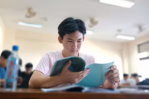 Nhờ sự giúp đỡ của những người lính Biên phòng, Ngọt đã thực hiện được ước mơ bước vào giảng đường đại học.