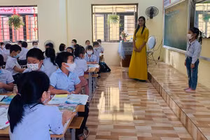 Giáo viên và học sinh hào hứng trong từng tiết học theo CT GDPT mới. Ảnh: Đức Trí