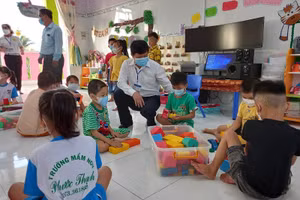 Một số địa phương đã có kế hoạch mở cửa trở lại trường mầm non, ưu tiên hàng đầu là đảm bảo an toàn tuyệt đối cho trẻ.