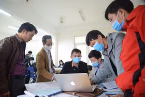 Bồi dưỡng giáo viên phổ thông tại các tỉnh Bắc Trung Bộ.