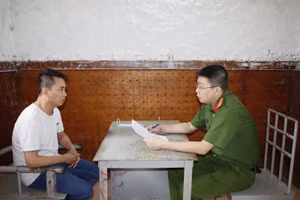 Bắt đối tượng cho vay lãi suất 183% ở Lai Châu