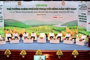 Thủ tướng Phạm Minh Chính đối thoại với nông dân tại Sơn La.